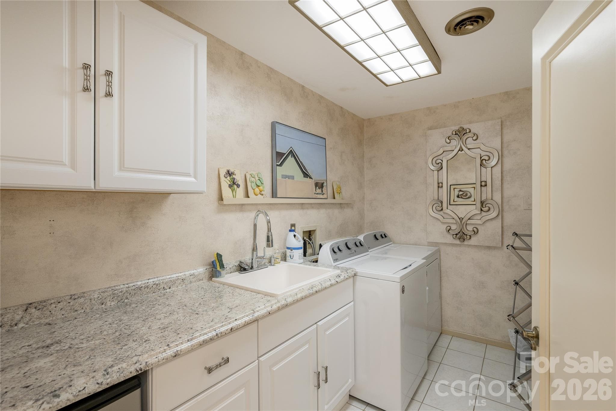 Condominium at 159 Country Ridge Road, Laurel Park, photo 29 of 31