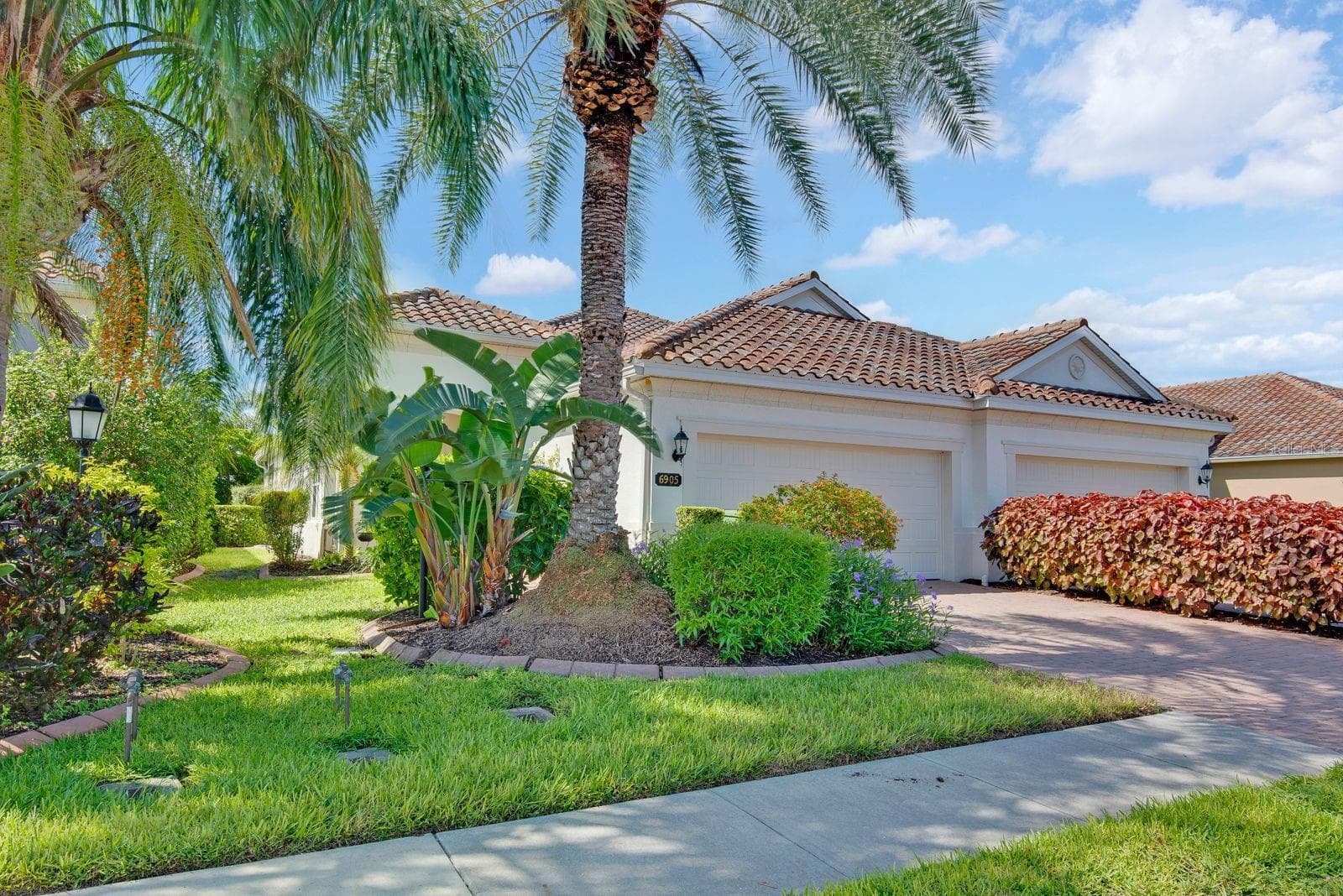 Villa at 6905 VISTA BELLA DR, BRADENTON, photo 7 of 50