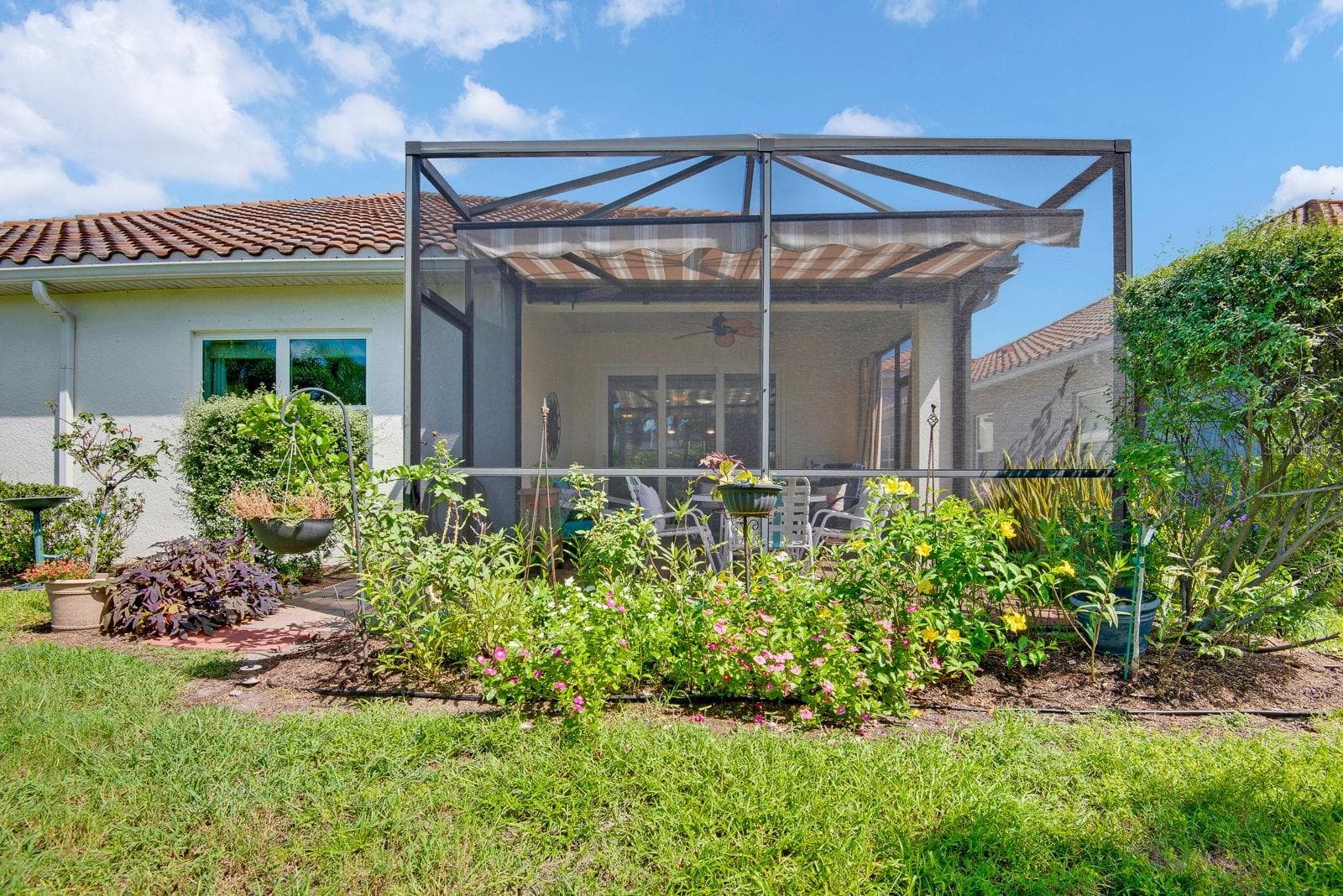 Villa at 6905 VISTA BELLA DR, BRADENTON, photo 25 of 50