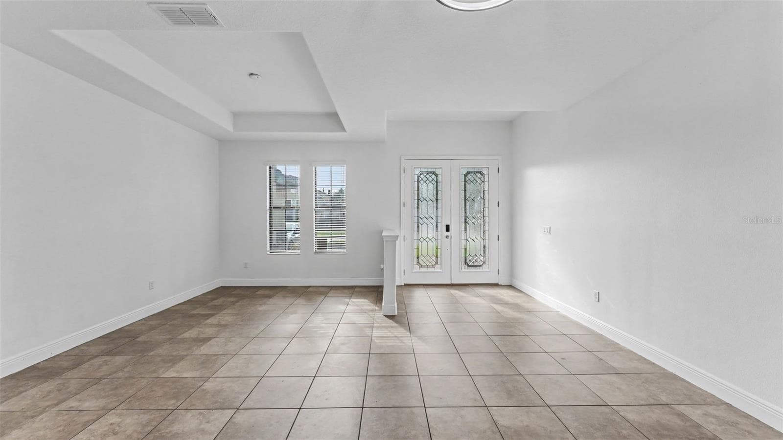Single Family Residence at 3950 SUNSET LAKE DR, LAKELAND, photo 12 of 88