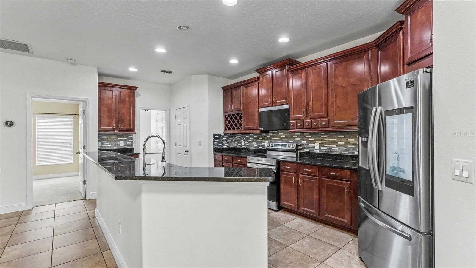 Single Family Residence at 3950 SUNSET LAKE DR, LAKELAND, photo 8 of 88