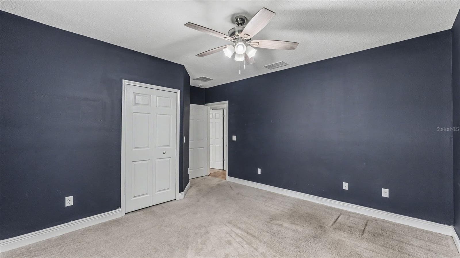 Single Family Residence at 3950 SUNSET LAKE DR, LAKELAND, photo 36 of 88
