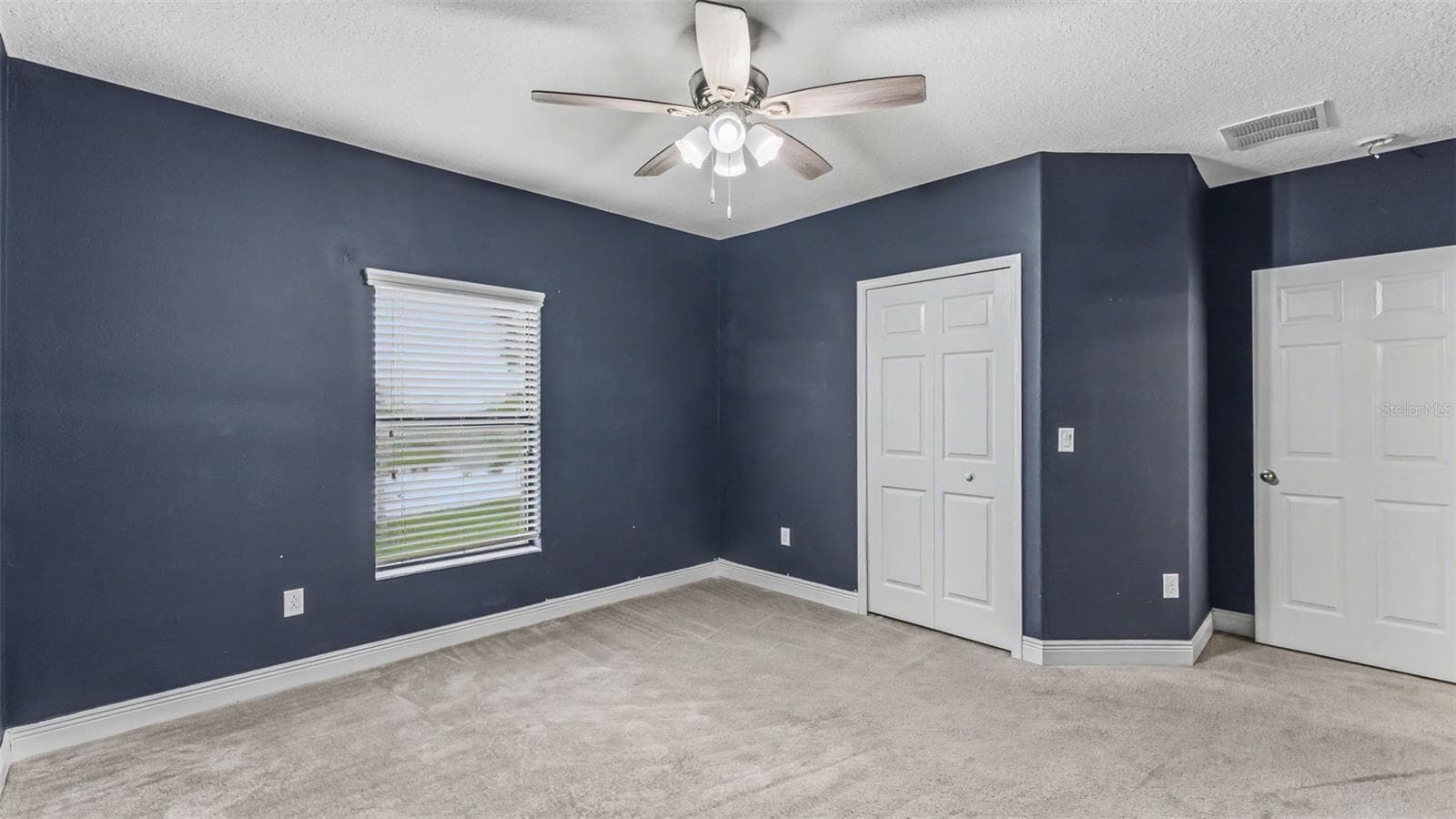 Single Family Residence at 3950 SUNSET LAKE DR, LAKELAND, photo 37 of 88
