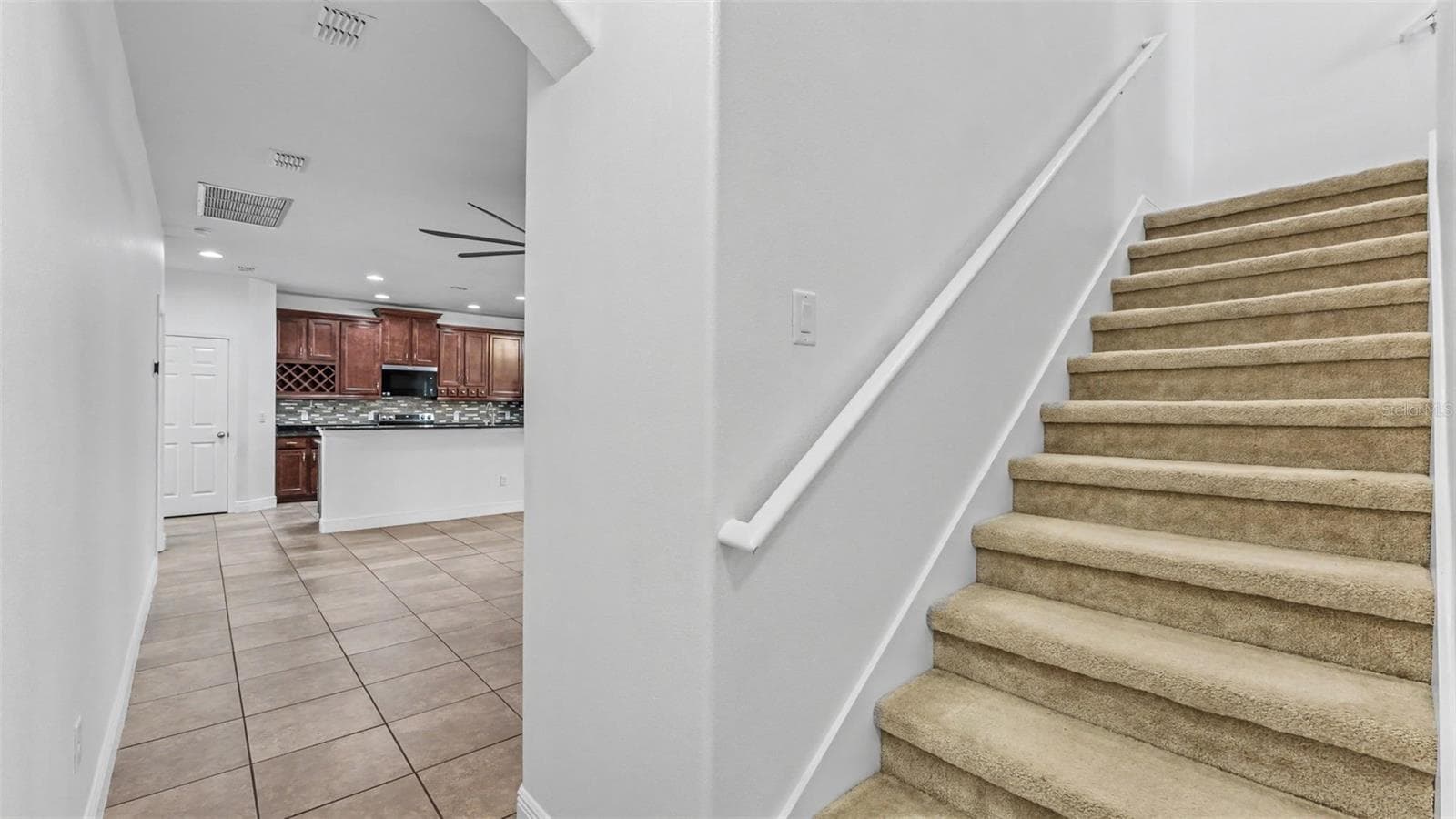 Single Family Residence at 3950 SUNSET LAKE DR, LAKELAND, photo 38 of 88