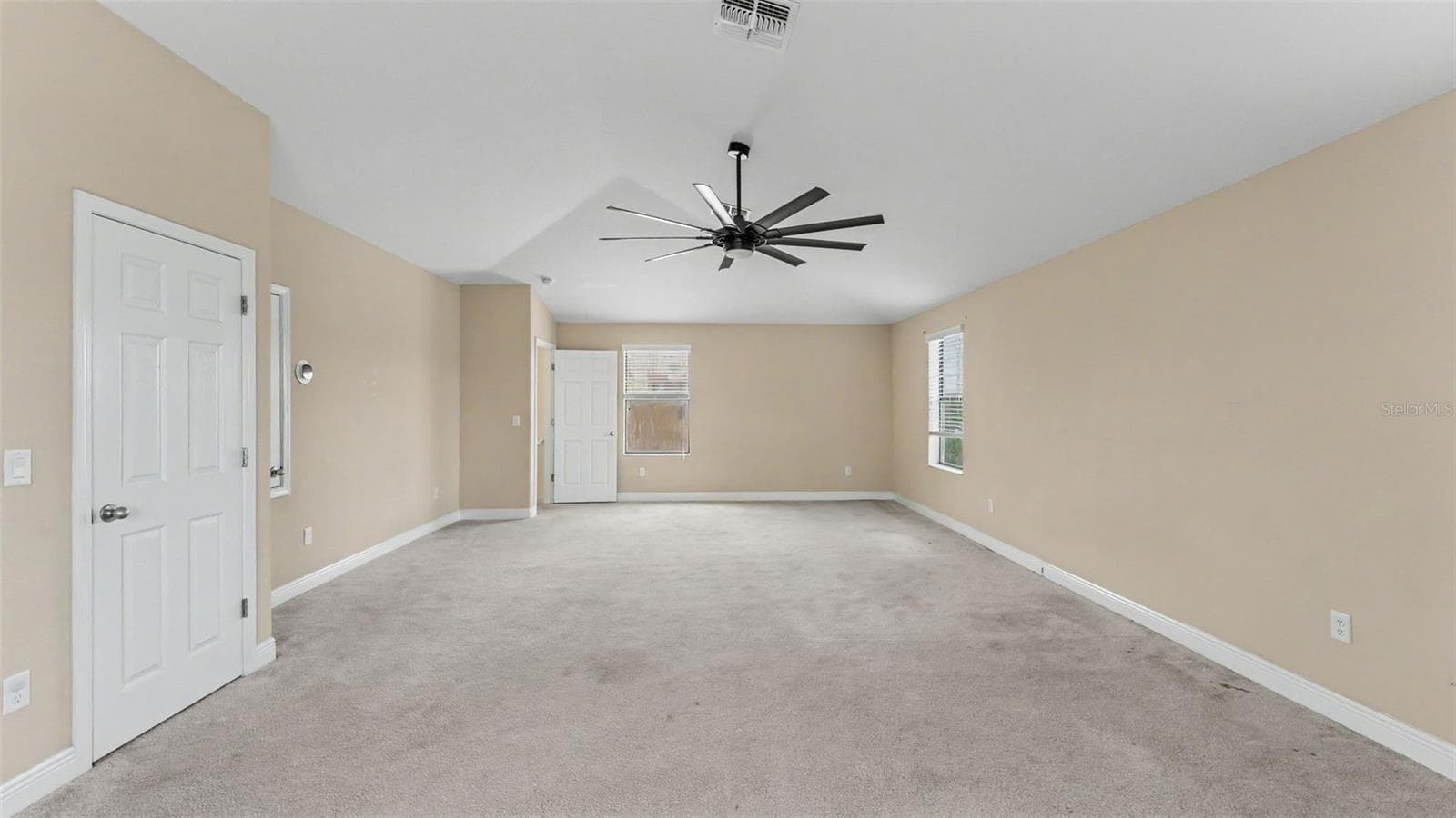 Single Family Residence at 3950 SUNSET LAKE DR, LAKELAND, photo 43 of 88