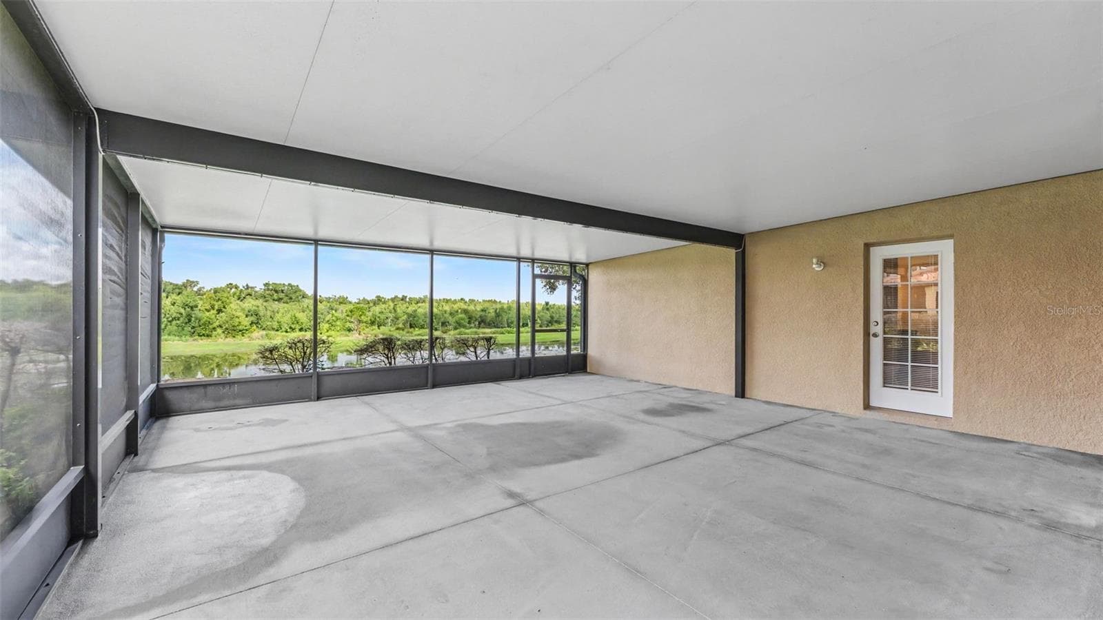 Single Family Residence at 3950 SUNSET LAKE DR, LAKELAND, photo 46 of 88