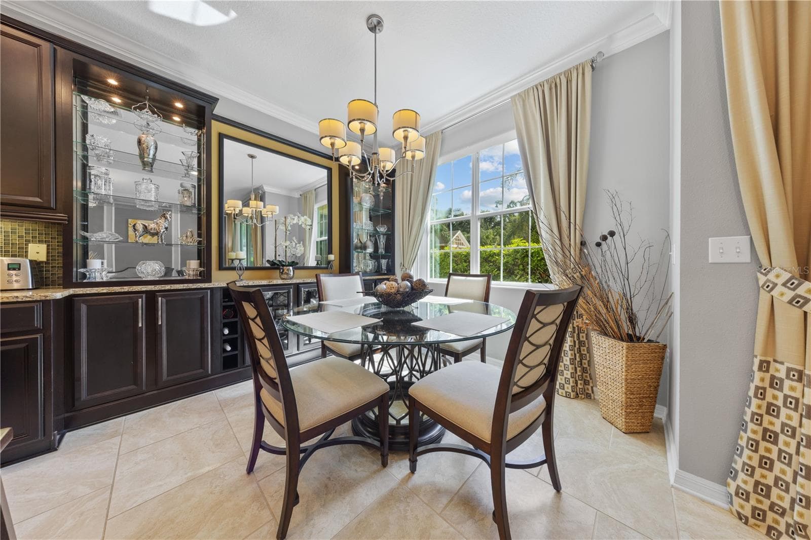 Dining with Custom cabinetry - 215 MAYBECK, SANFORD