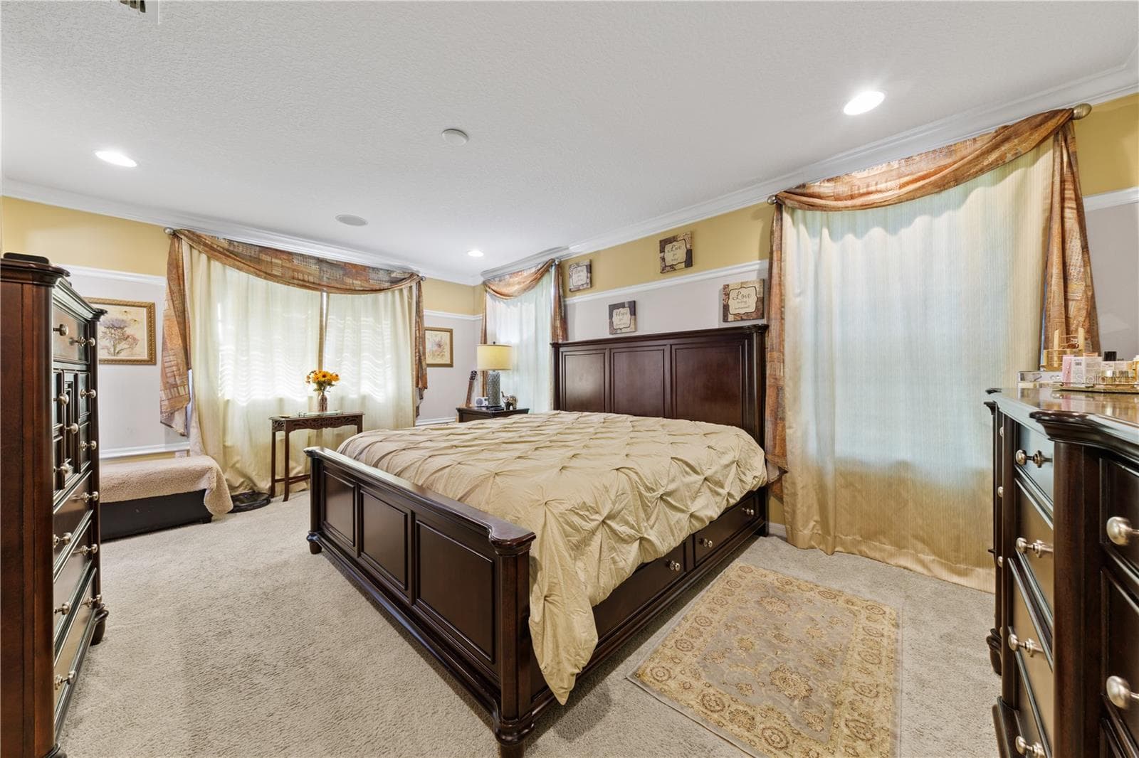 Primary Suite with plenty of windows - 215 MAYBECK, SANFORD