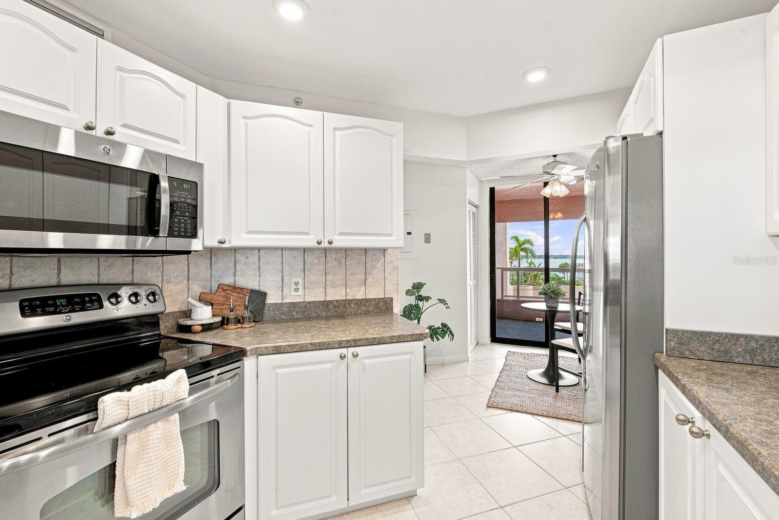 Condominium at 1310 GULF BLVD #4D, CLEARWATER BEACH, photo 17 of 60