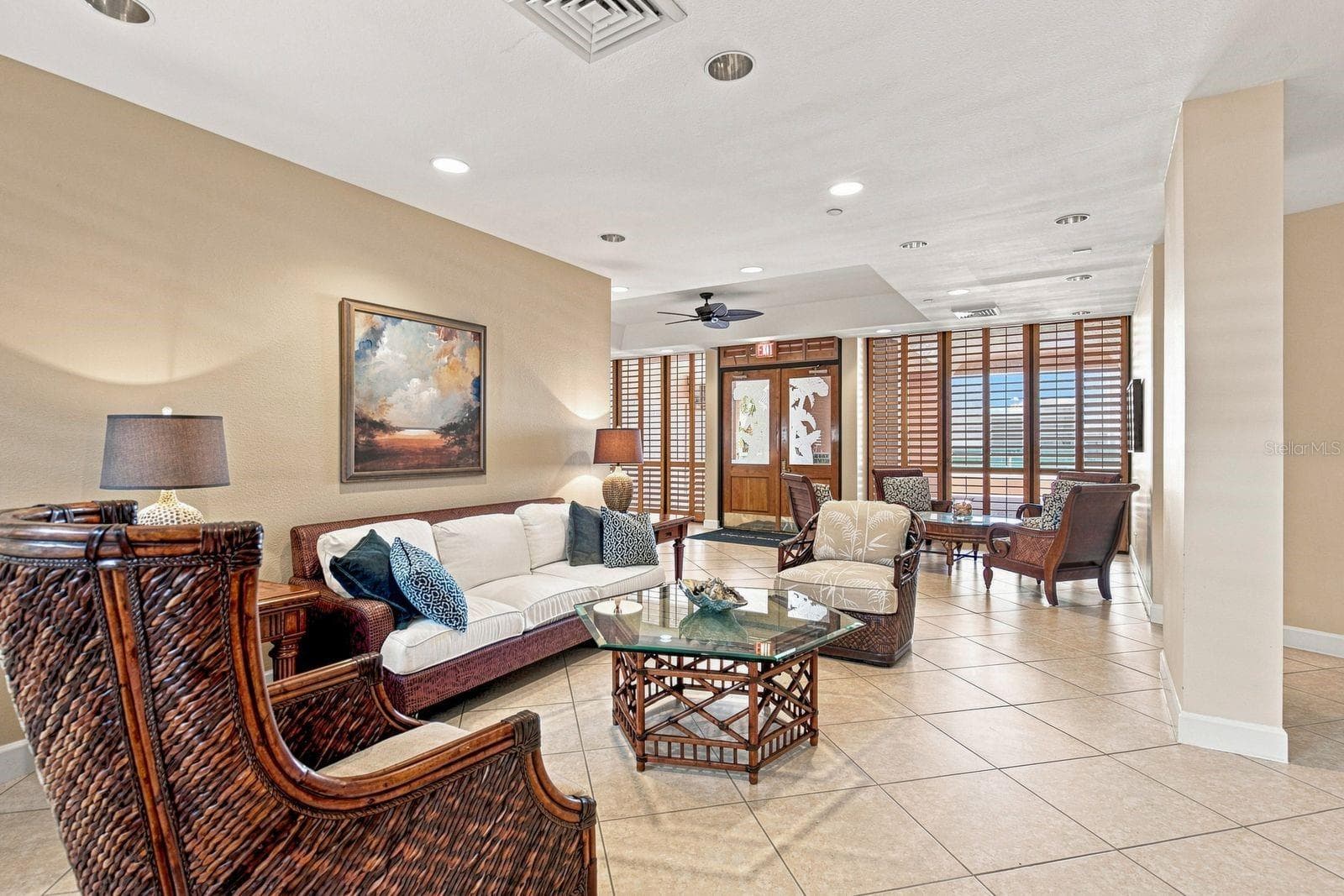 Lobby downstairs - 1310 GULF BLVD #4D, CLEARWATER BEACH