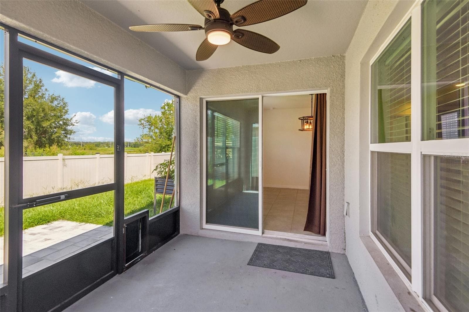 Lanai - 36945 GOFFAUX LOOP, ZEPHYRHILLS