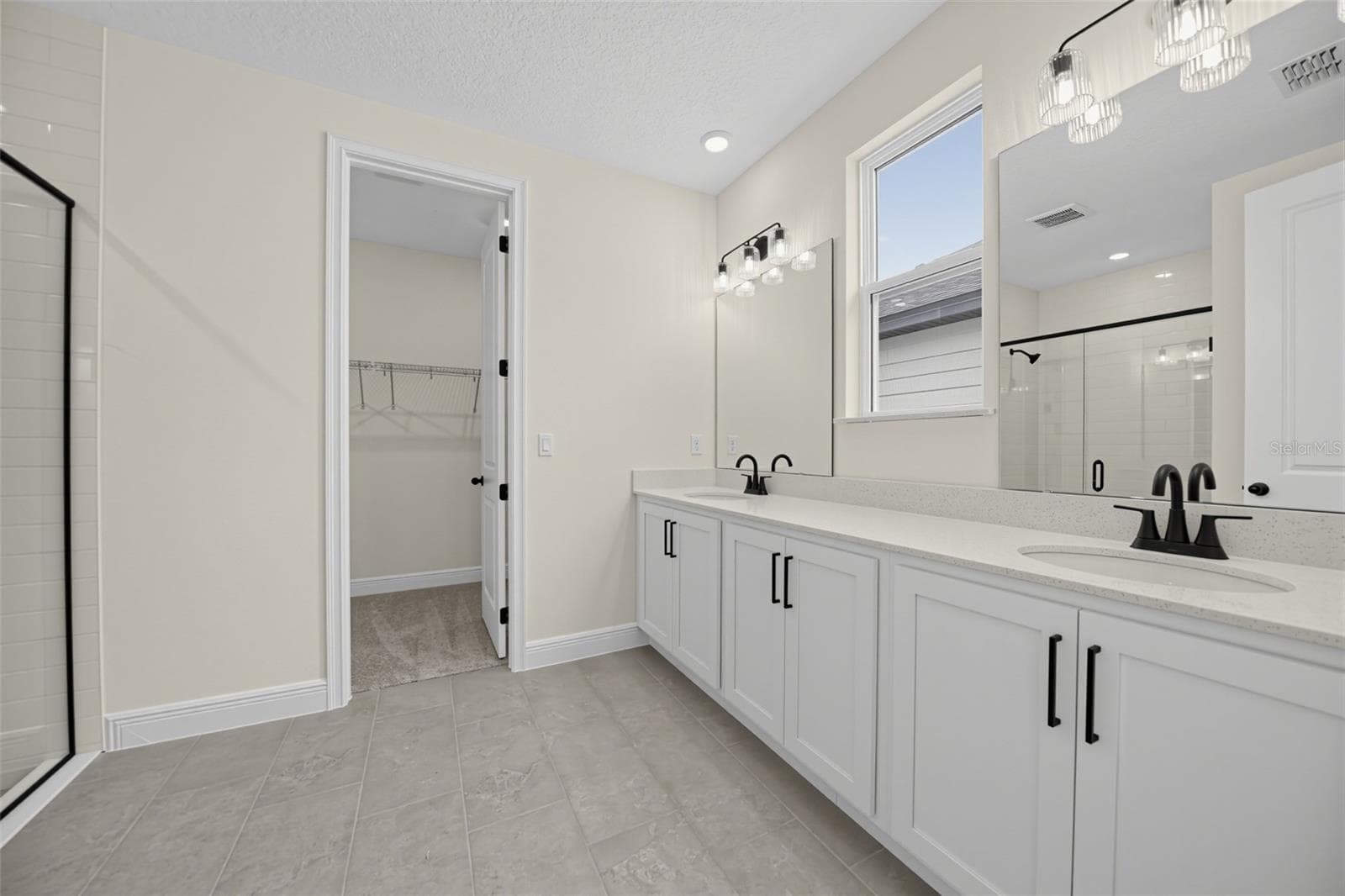 Single Family Residence at 30130 EMERALD FOREST DR, MOUNT DORA, photo 19 of 27