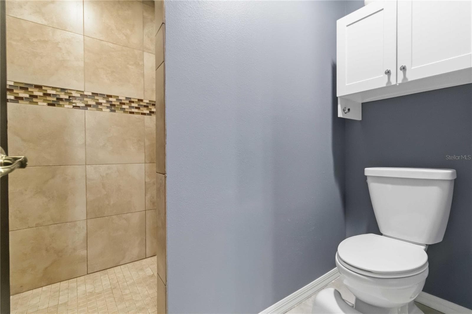 Single Family Residence at 902 DRAKESWOOD CT, SARASOTA, photo 30 of 45