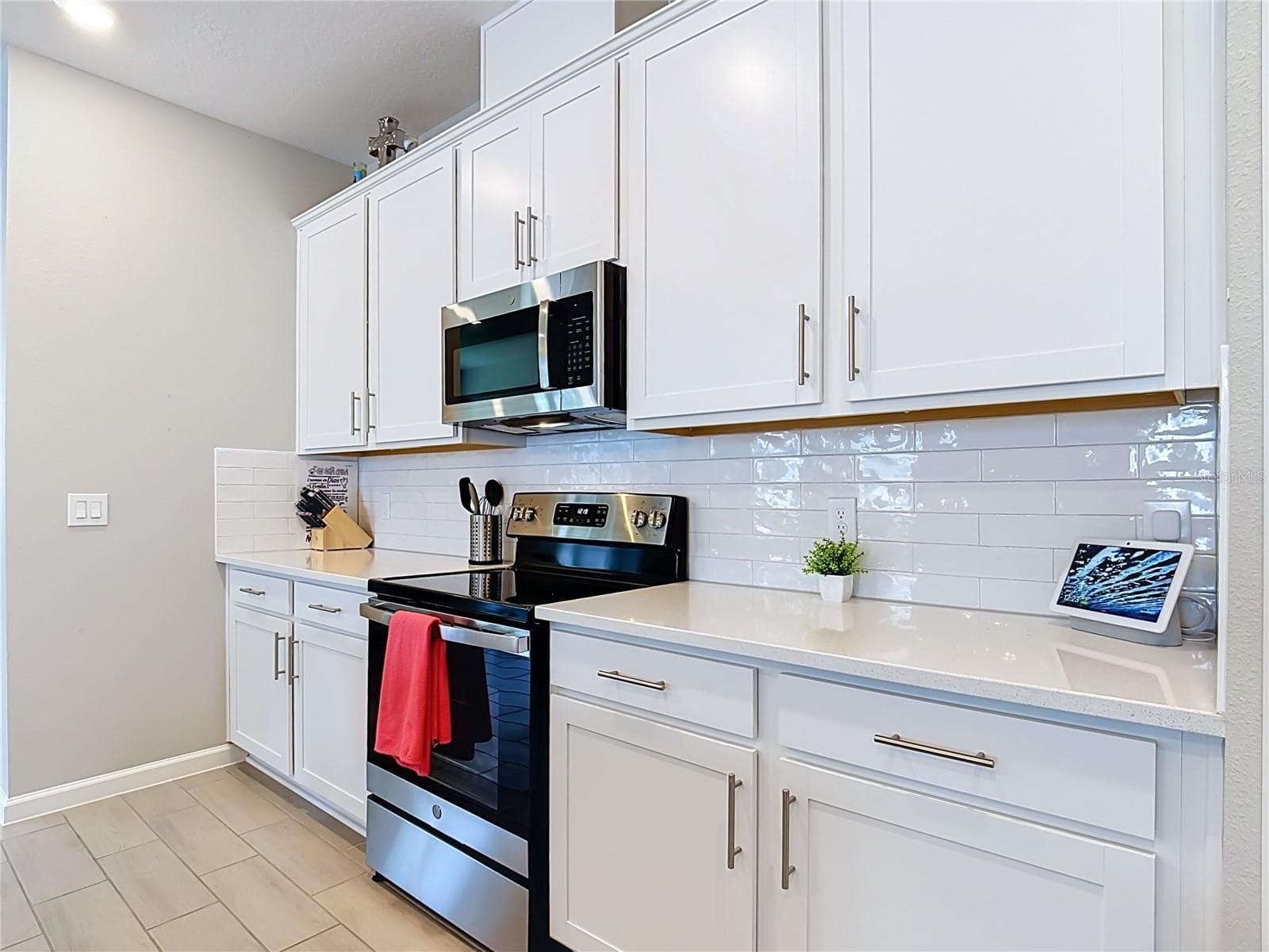 Single Family Residence at 1525 ERIN BREEZE LN, KISSIMMEE, photo 13 of 57