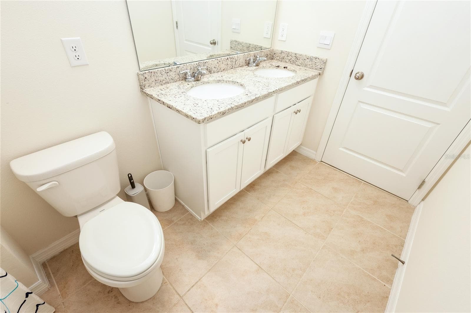 Single Family Residence at 3250 BLUE CRAB DR, TAVARES, photo 8 of 44