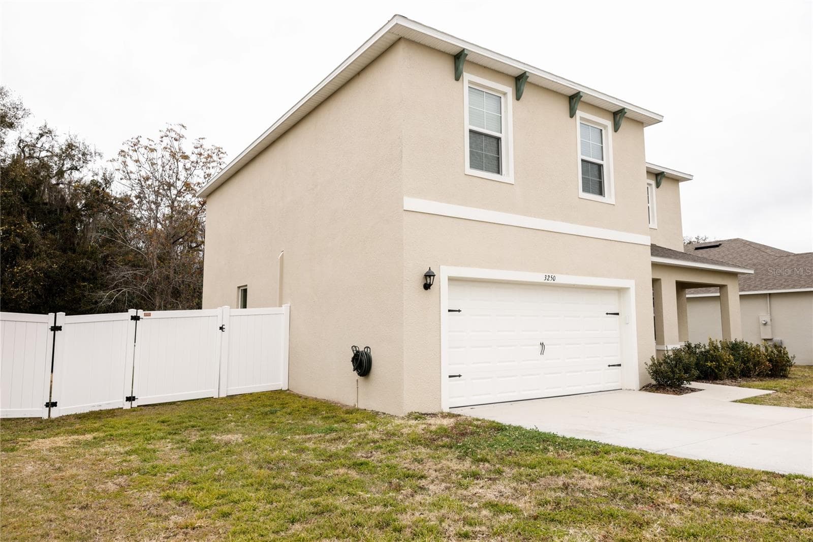 Single Family Residence at 3250 BLUE CRAB DR, TAVARES, photo 27 of 44