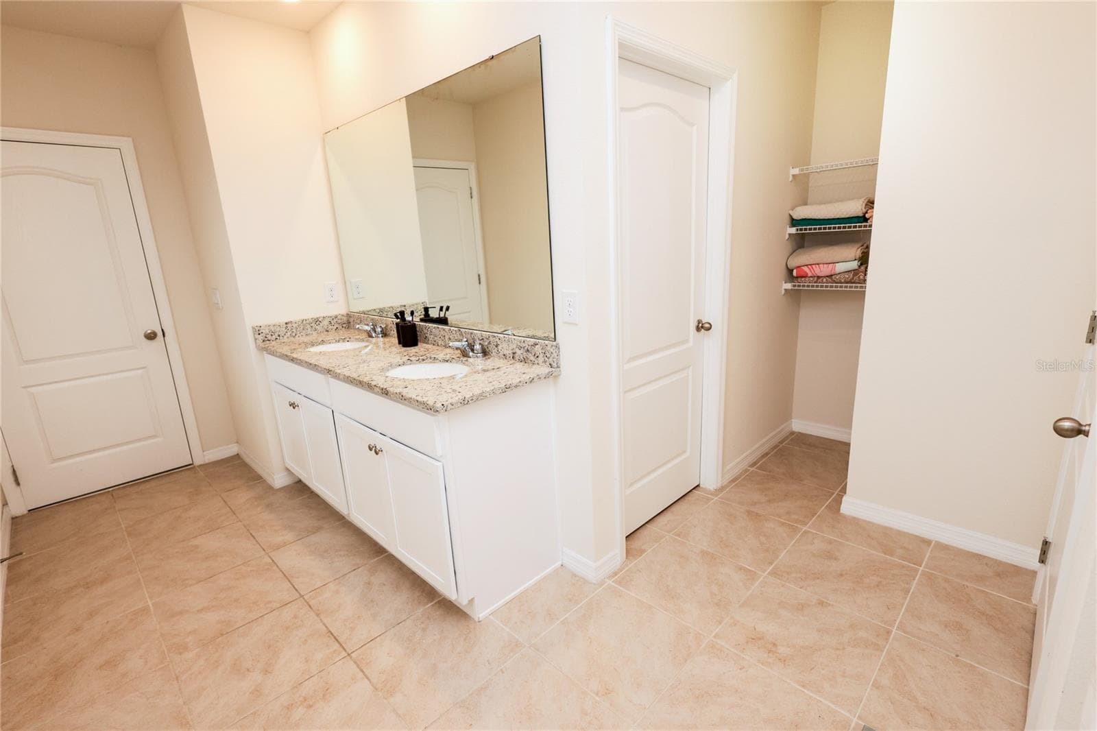 Single Family Residence at 3250 BLUE CRAB DR, TAVARES, photo 40 of 44