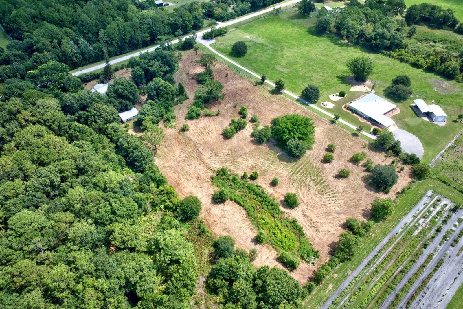 Single Family Residence at 4802 E LA FLAM RD RD, AVON PARK, photo 3 of 31