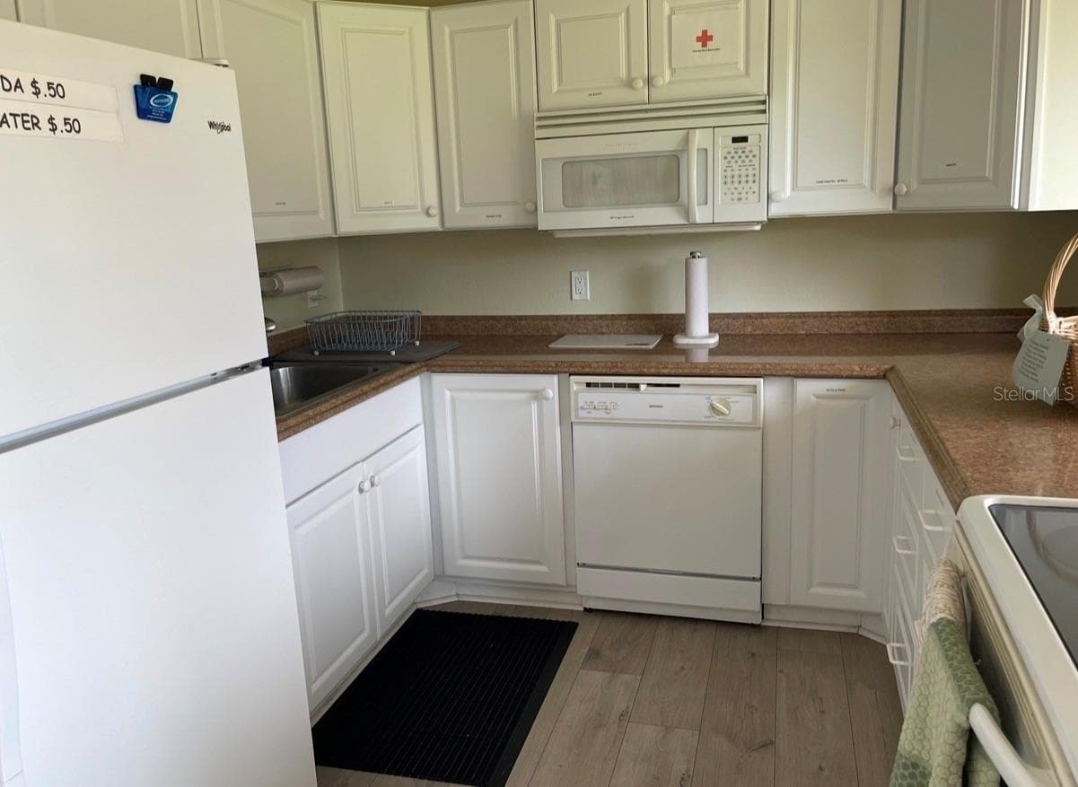 Condominium at 3670 PINECREST ST #111, SARASOTA, photo 55 of 64