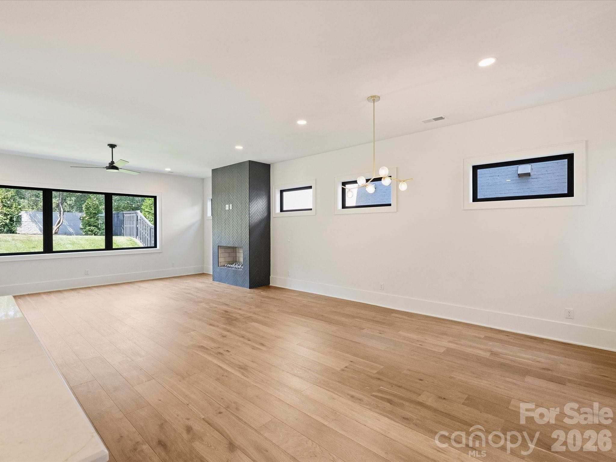 Single Family Residence at Charlotte, photo 13 of 53