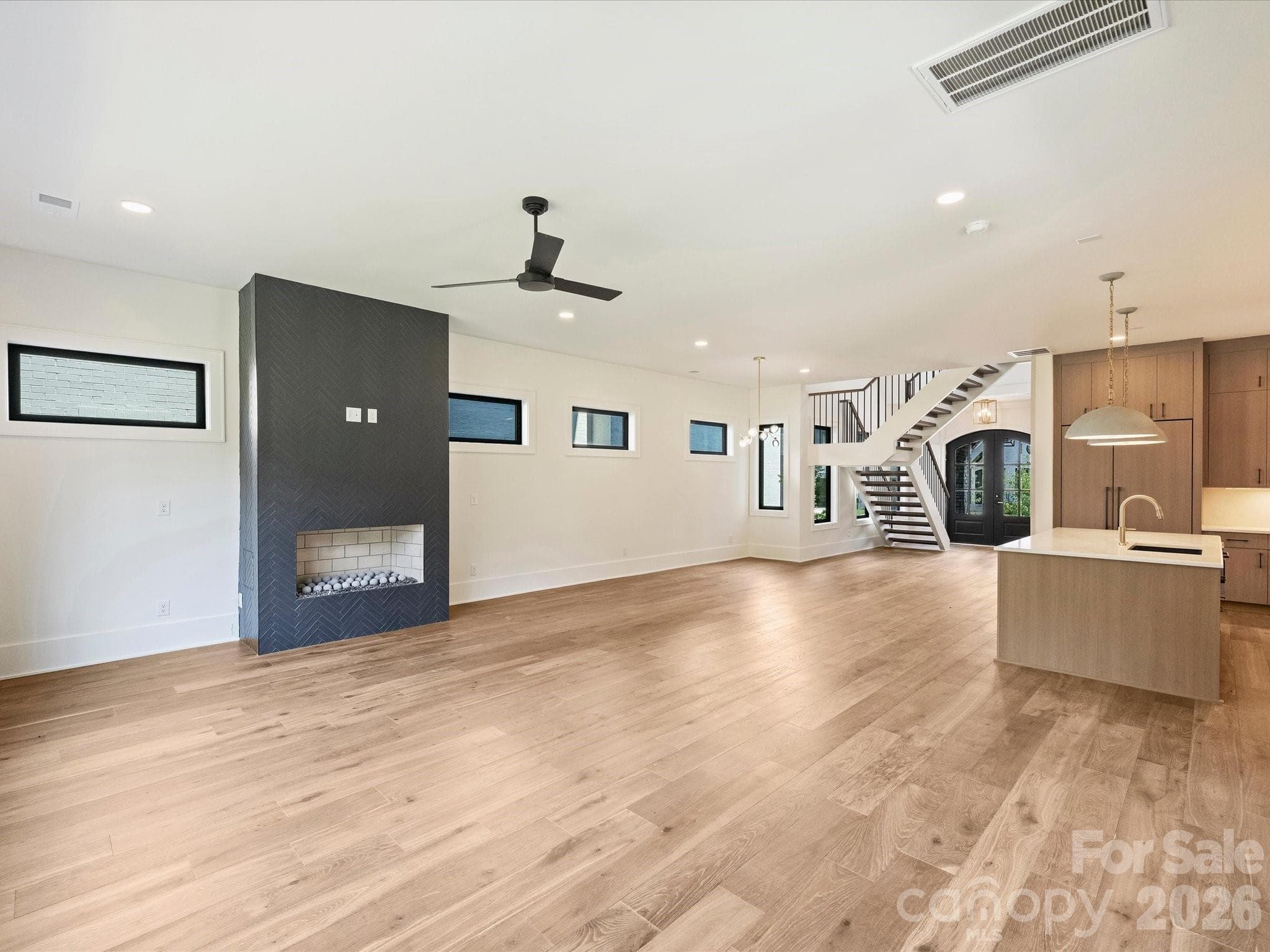 Single Family Residence at Charlotte, photo 16 of 53