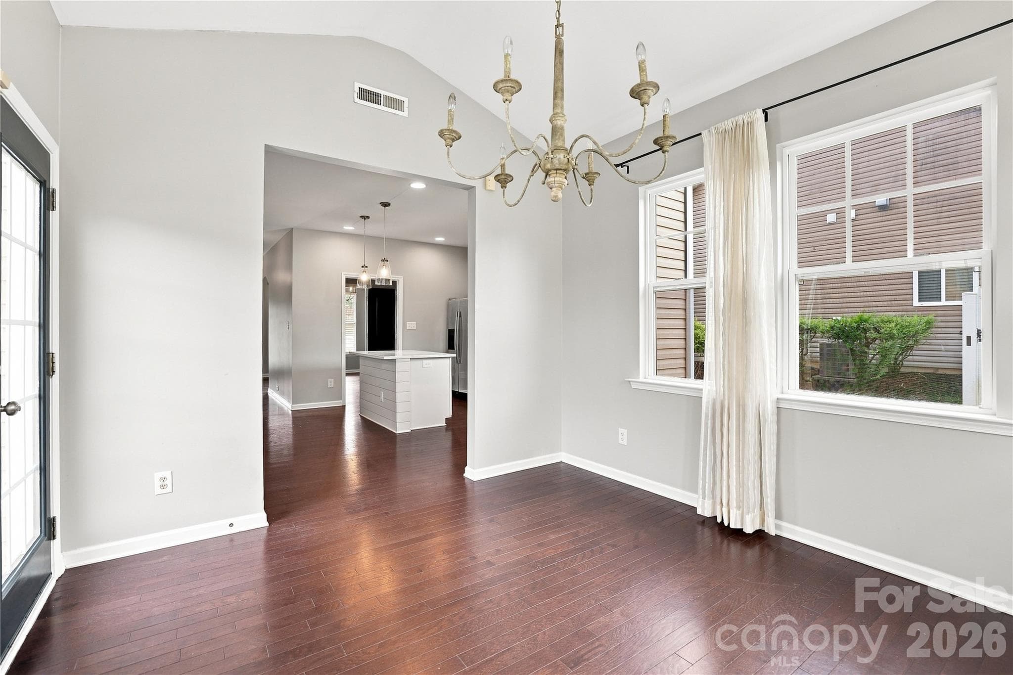 Single Family Residence at 14902 Brotherly Lane, Charlotte, photo 20 of 48