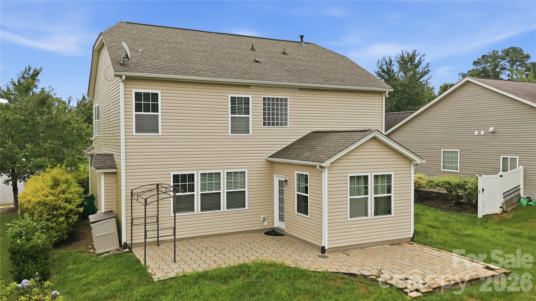 Single Family Residence at 14902 Brotherly Lane, Charlotte, photo 46 of 48