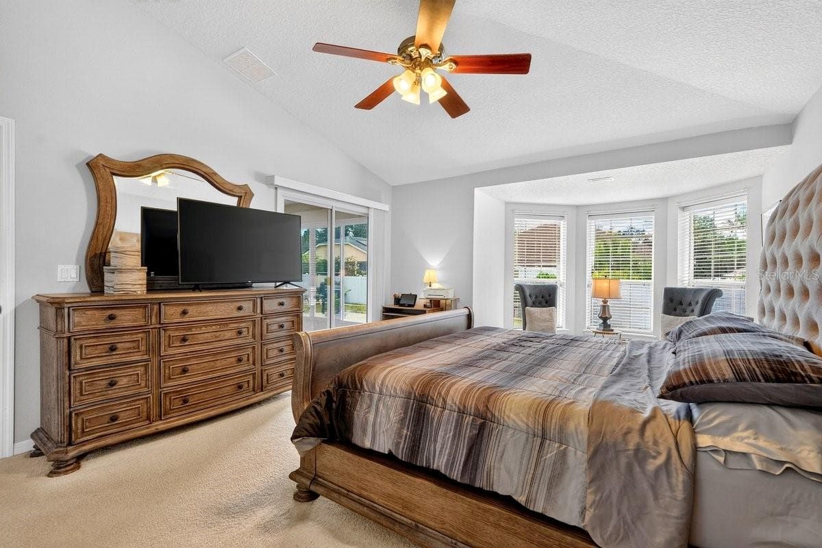 Single Family Residence at 971 LEYBURN DR, DELTONA, photo 17 of 38