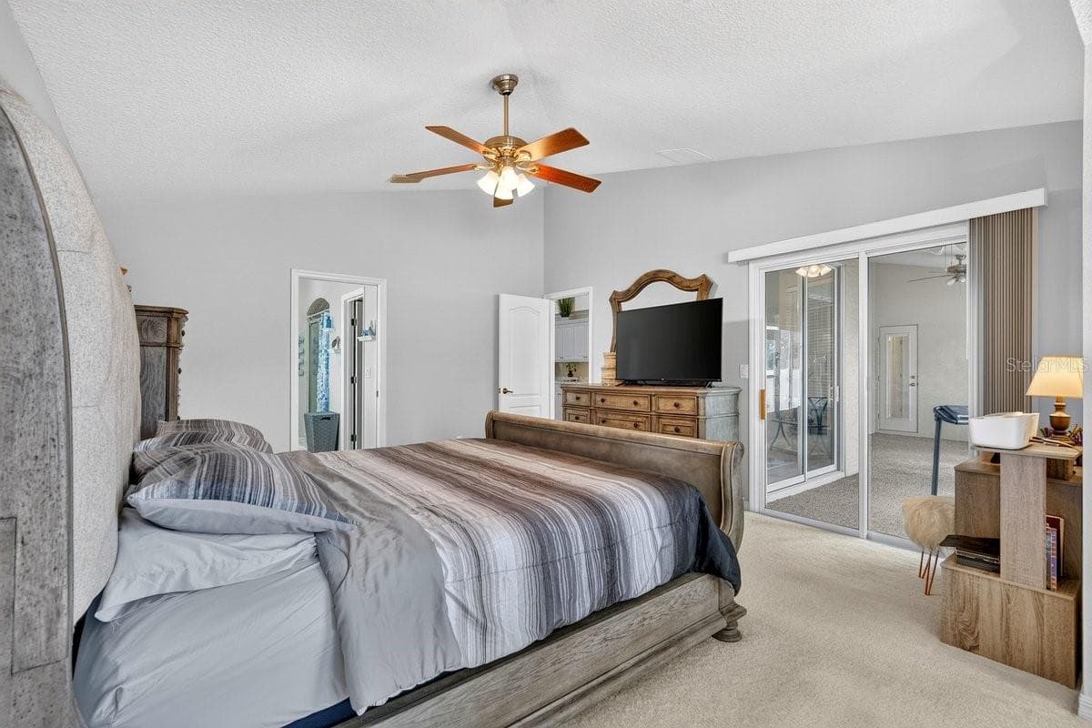 Single Family Residence at 971 LEYBURN DR, DELTONA, photo 18 of 38