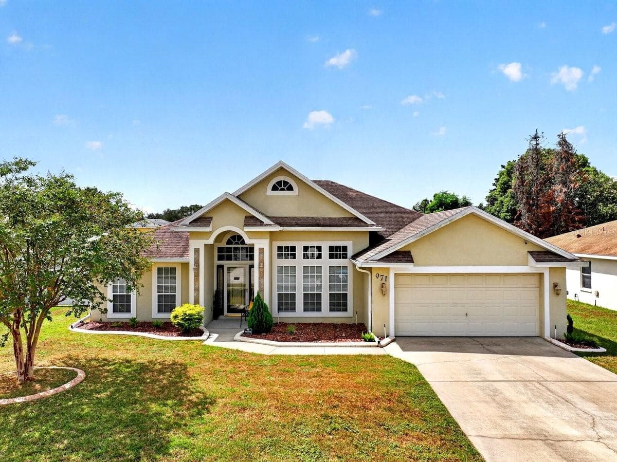 Single Family Residence at 971 LEYBURN DR, DELTONA, photo 27 of 38