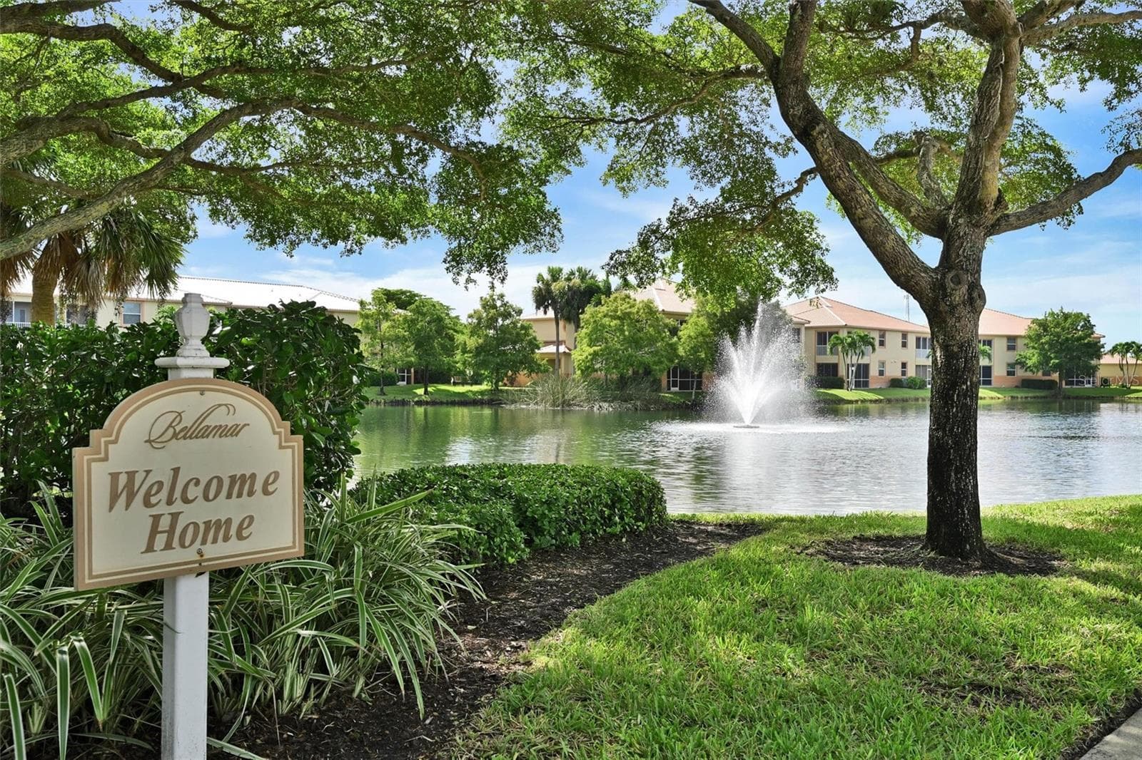15441 BELLAMAR CIR #1113