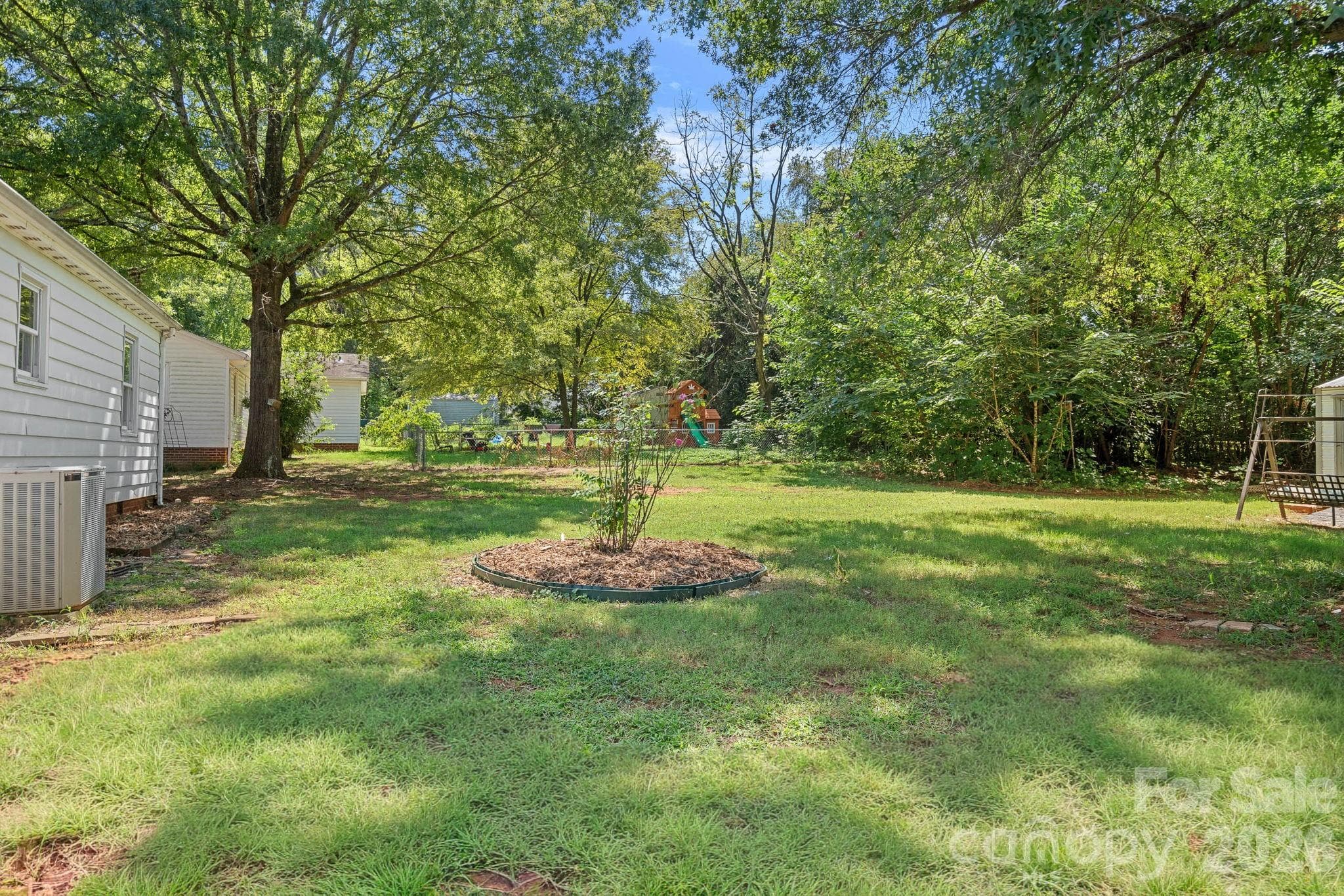 Single Family Residence at 1127 Thompson Avenue, Charlotte, photo 17 of 25