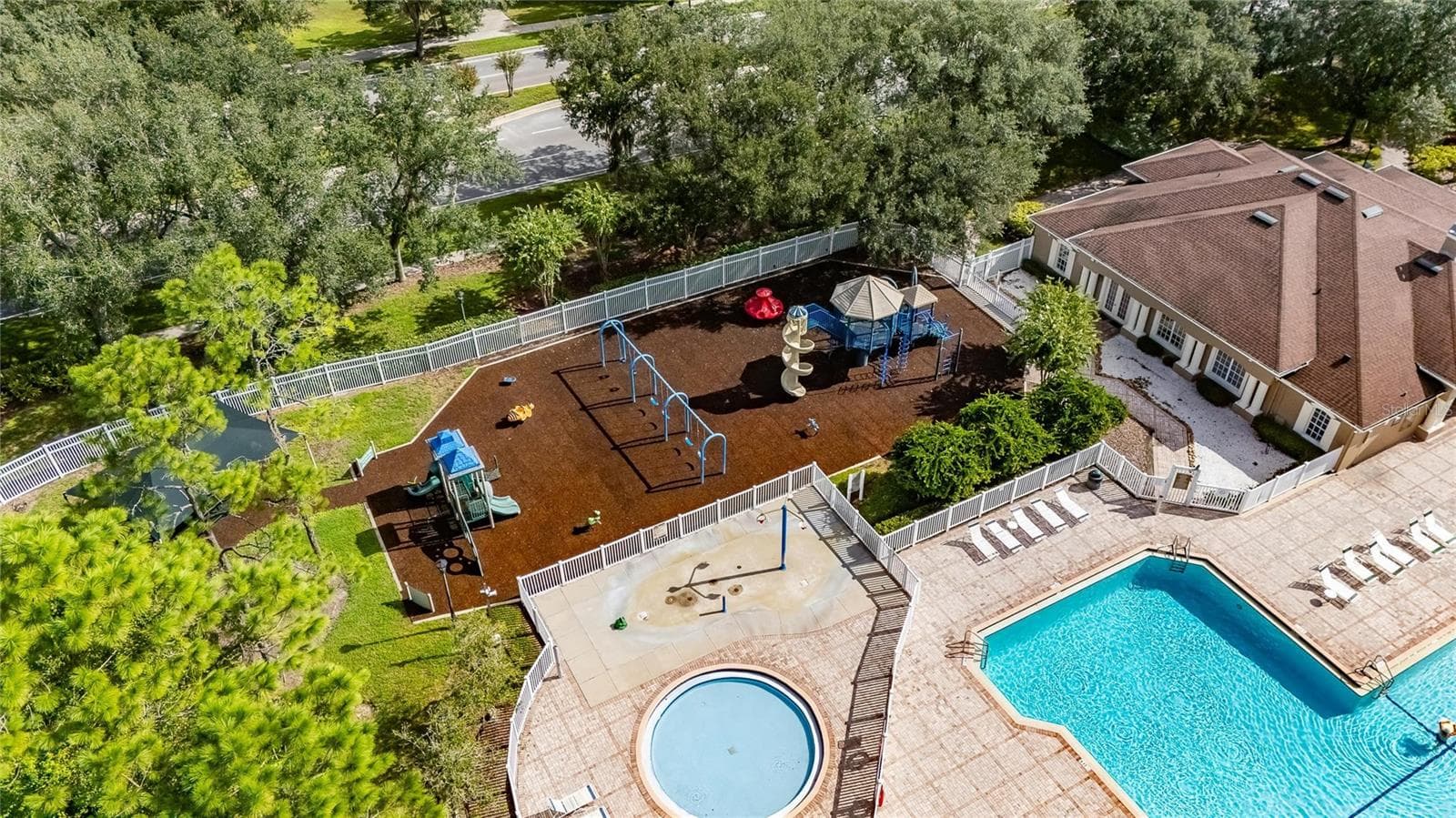 Single Family Residence at 5627 WAR ADMIRAL DR, WESLEY CHAPEL, photo 46 of 63