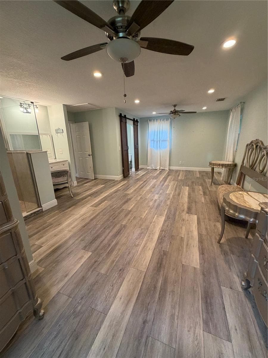 Single Family Residence at 833 COLLINS AVE, APOPKA, photo 14 of 28