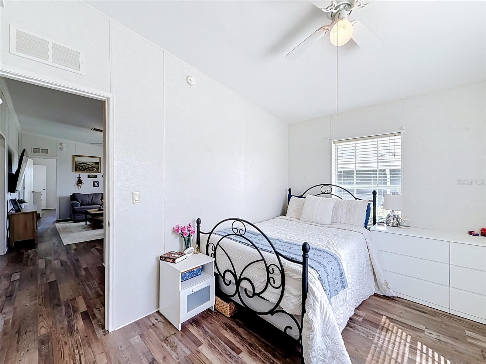 Bedroom #2 - 25110 ALAMANDA DR, ASTATULA