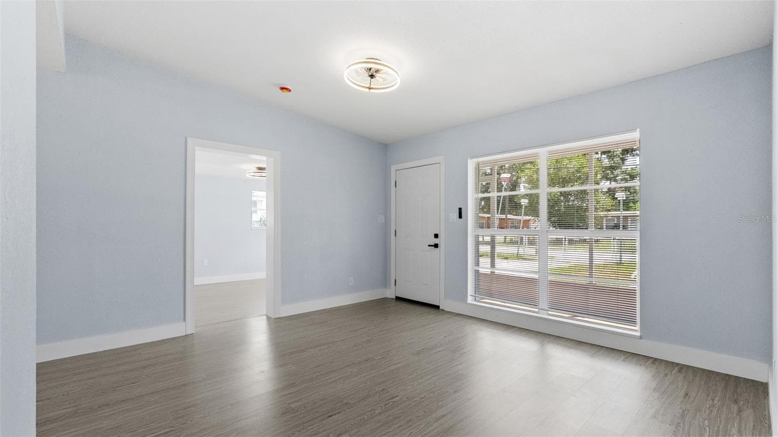 Single Family Residence at 7710 CORAL VINE LN, TAMPA, photo 14 of 39