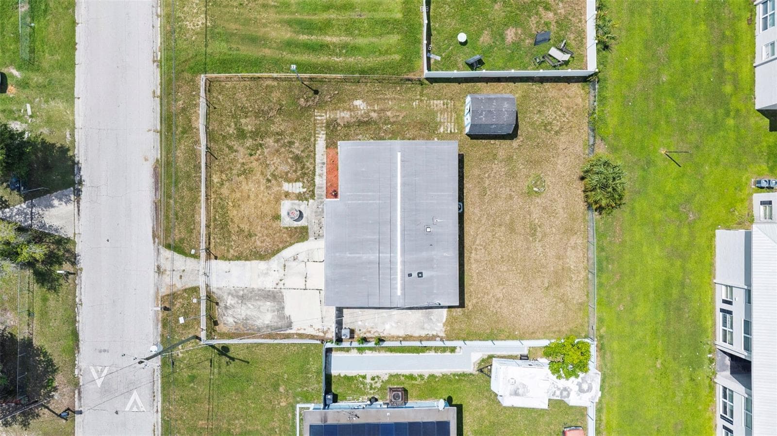 Single Family Residence at 7710 CORAL VINE LN, TAMPA, photo 25 of 39