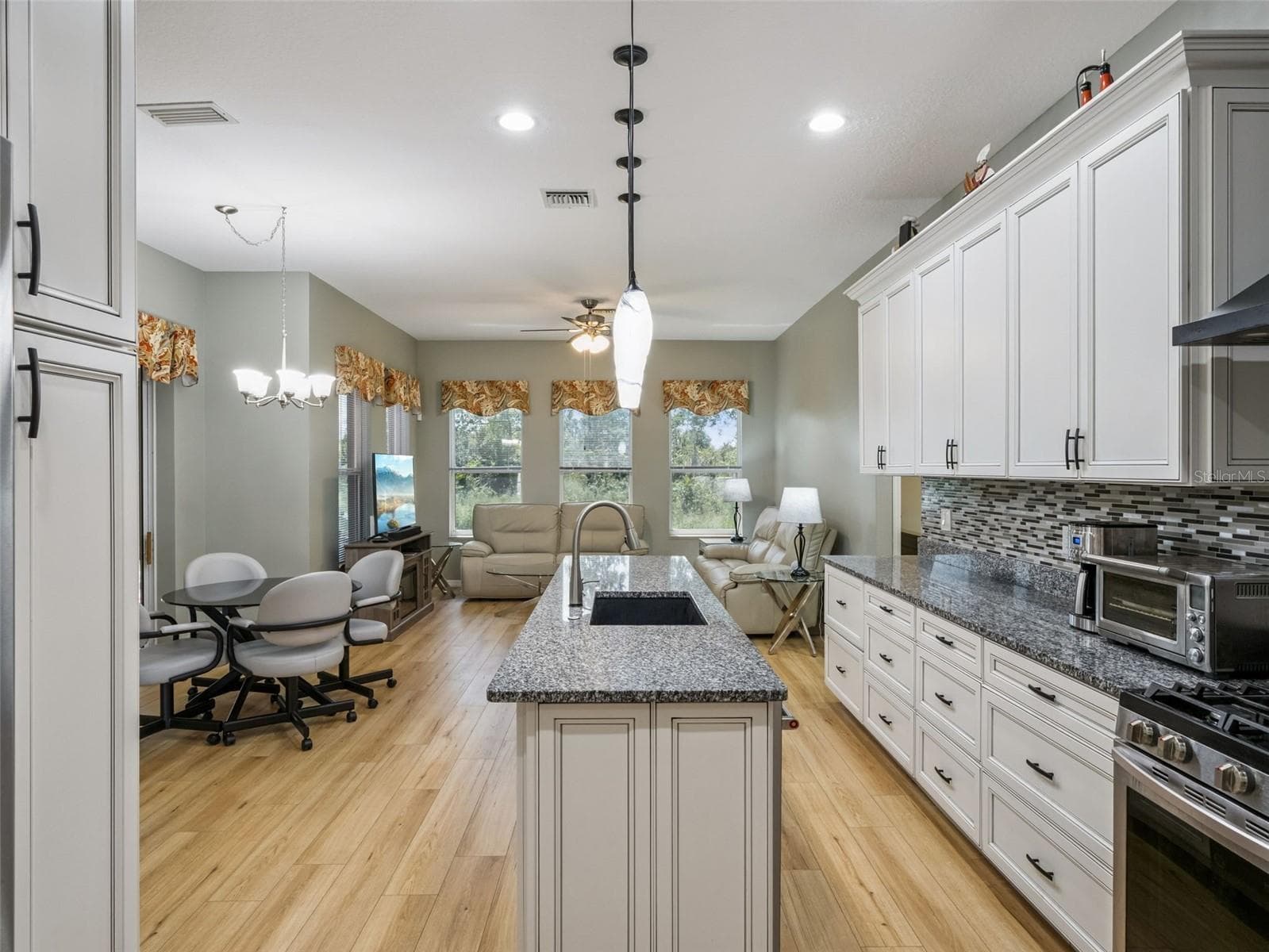 Single Family Residence at 5602 SQUIRES DR, LEESBURG, photo 12 of 60