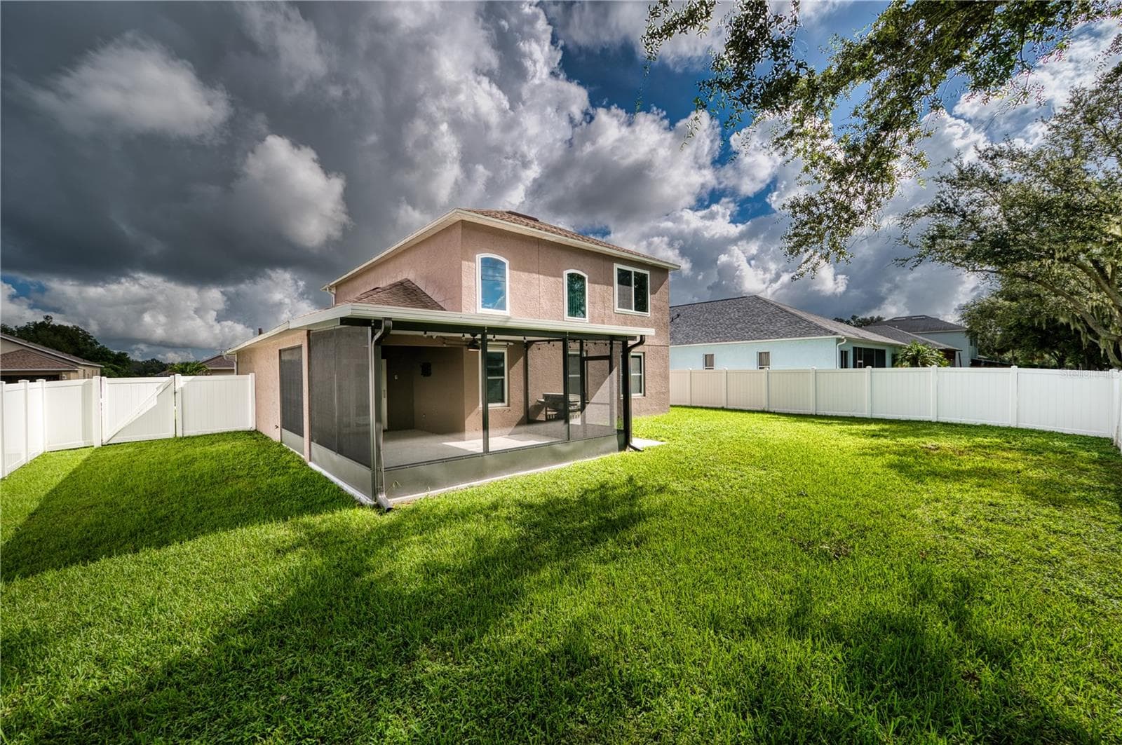 Single Family Residence at 8392 E 47TH ST CIR, PALMETTO, photo 5 of 44