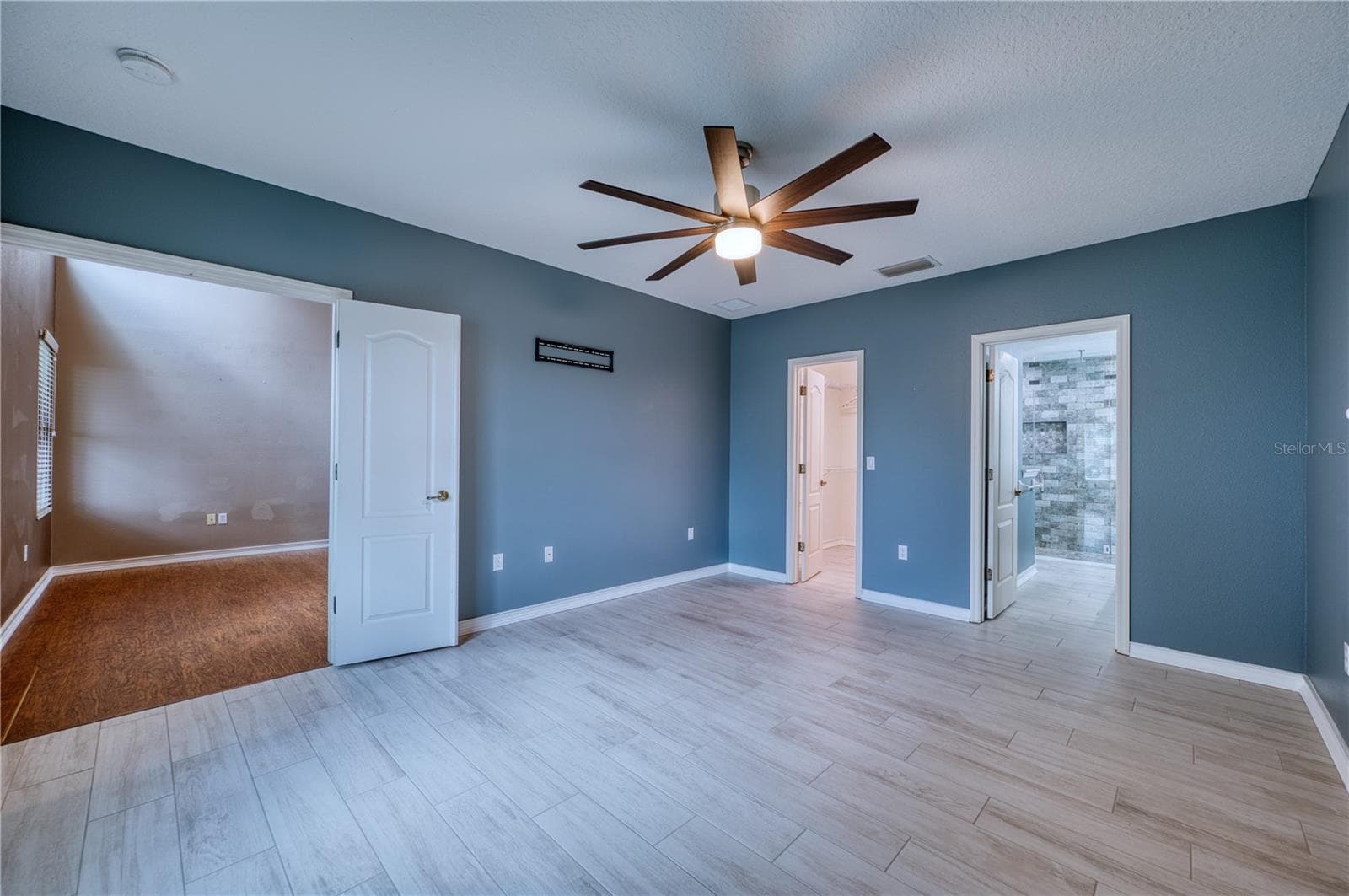 Single Family Residence at 8392 E 47TH ST CIR, PALMETTO, photo 18 of 44