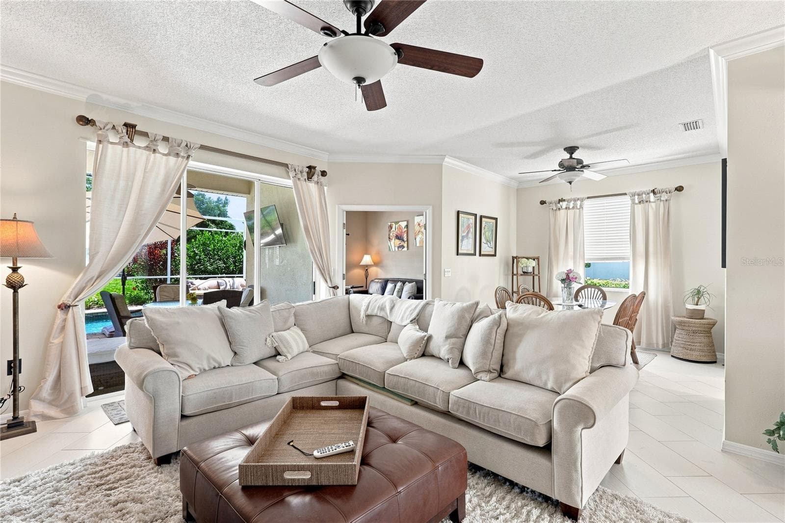Single Family Residence at 4021 VIA MIRADA, SARASOTA, photo 6 of 37