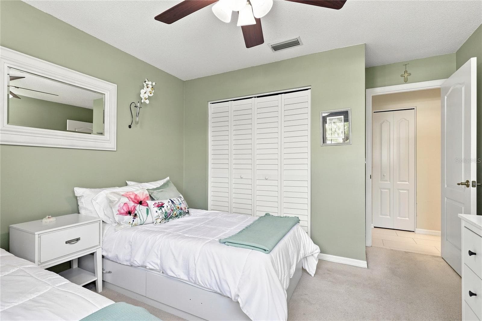 Single Family Residence at 4021 VIA MIRADA, SARASOTA, photo 25 of 37