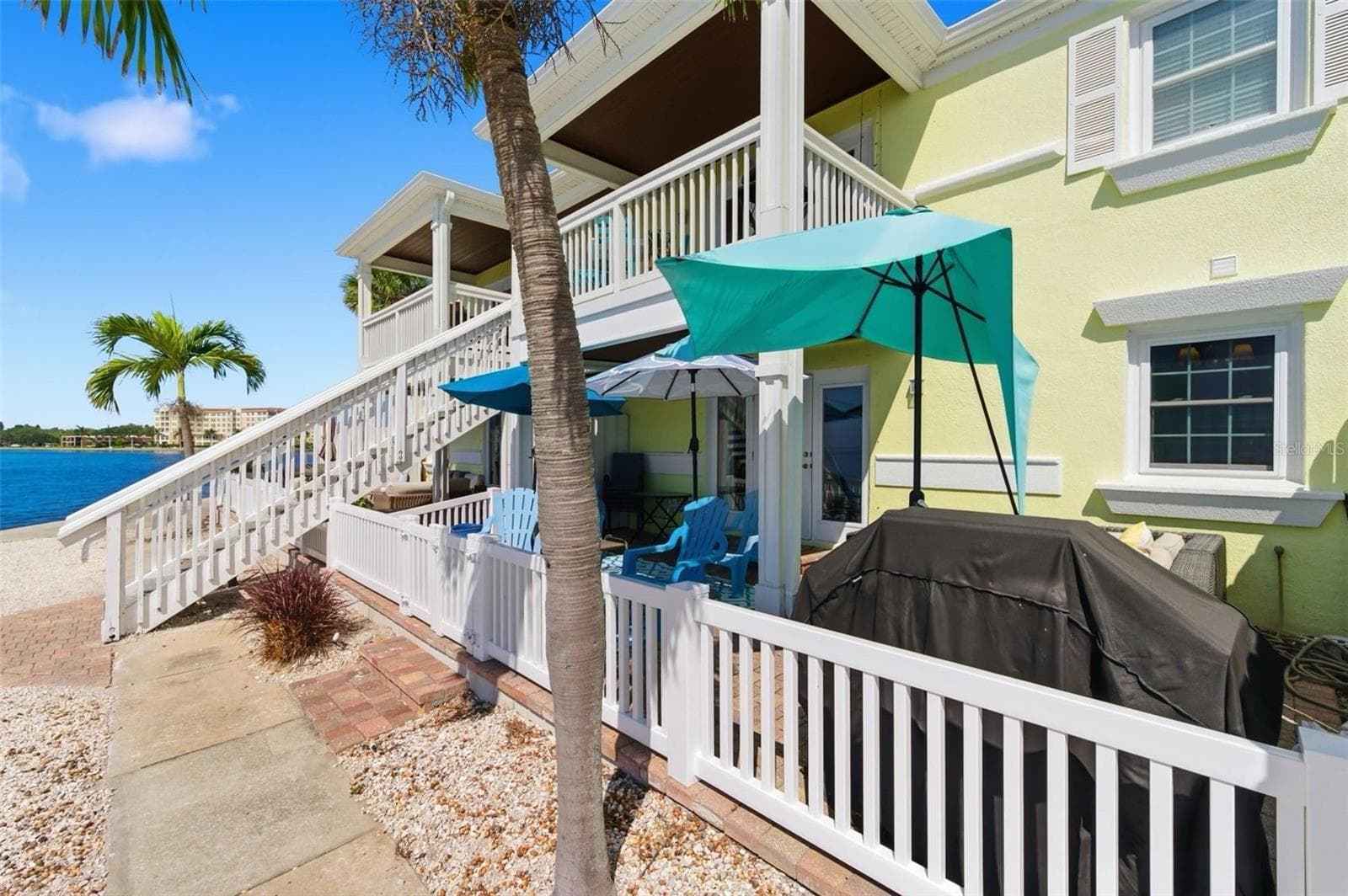 Condominium at 5280 COQUINA KEY DR SE #A, ST PETERSBURG, photo 31 of 78