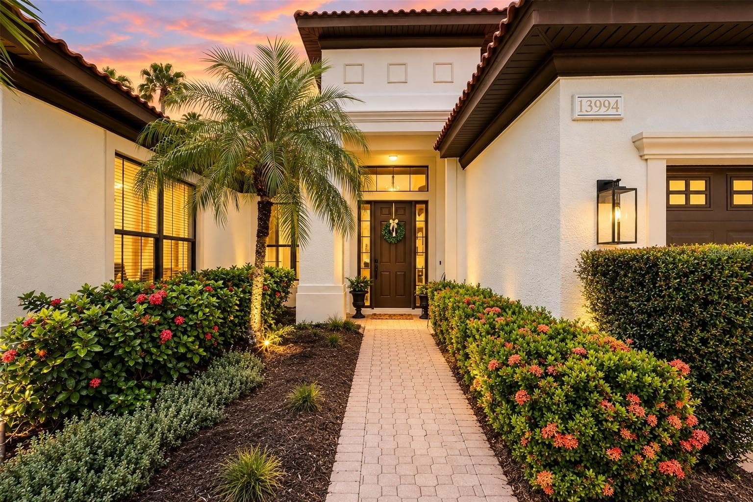 Single Family Residence at 13994 SIENA LOOP, LAKEWOOD RANCH, photo 7 of 74