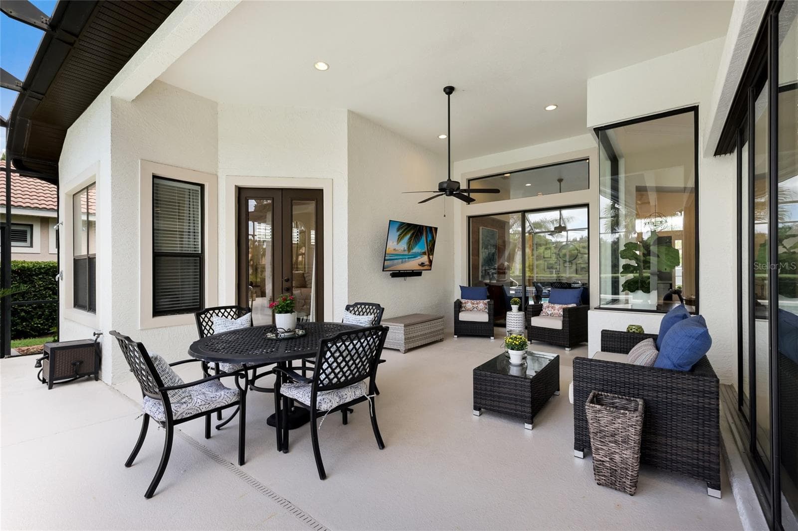 Single Family Residence at 13994 SIENA LOOP, LAKEWOOD RANCH, photo 45 of 74