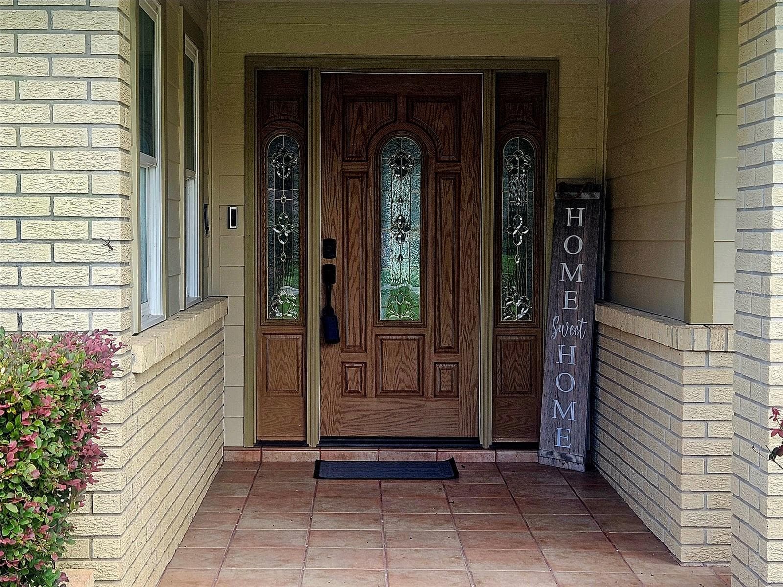 Single Family Residence at 5421 SE 18TH LN, OCALA, photo 2 of 42