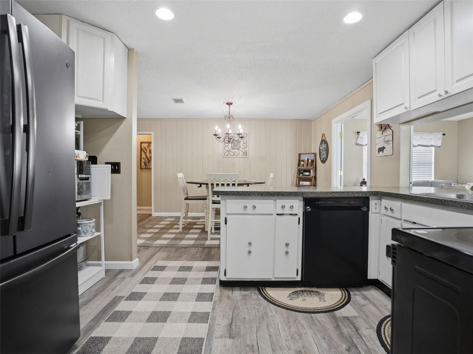Single Family Residence at 9122 DUPONT AVE, SPRING HILL, photo 15 of 56