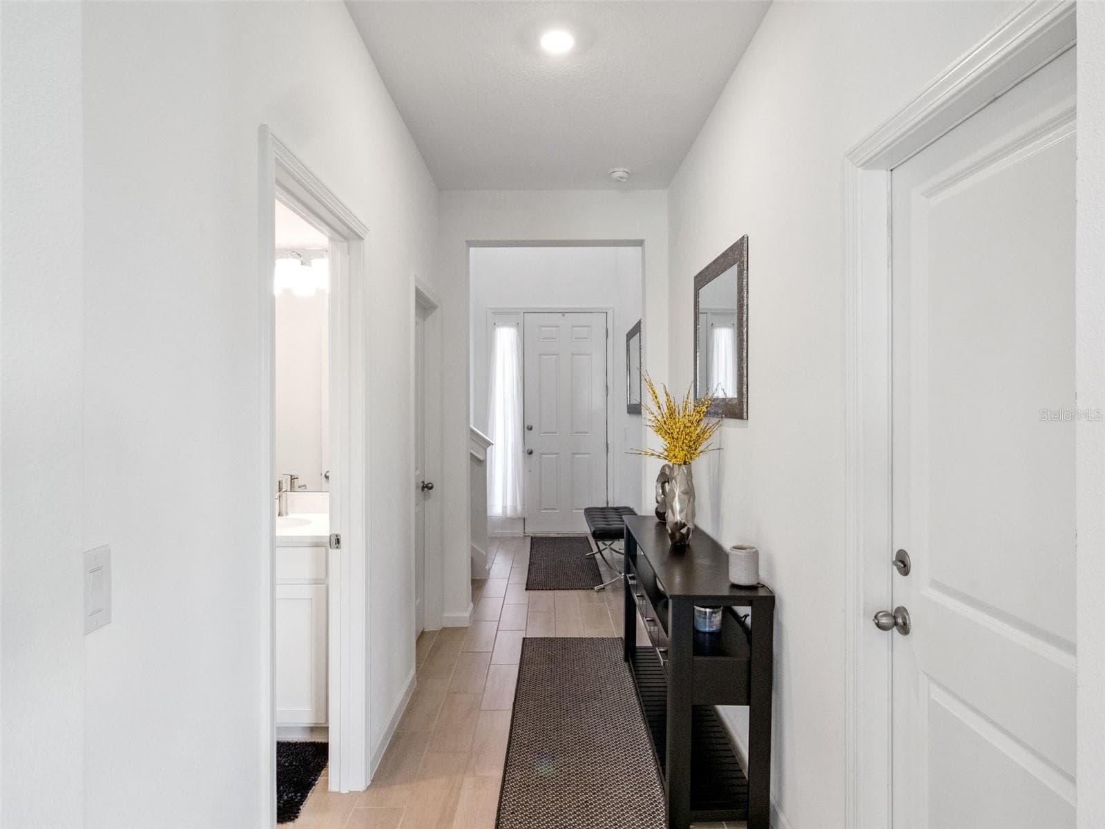 Single Family Residence at 591 VIA BELLA CT, HOWEY IN THE HILLS, photo 4 of 28