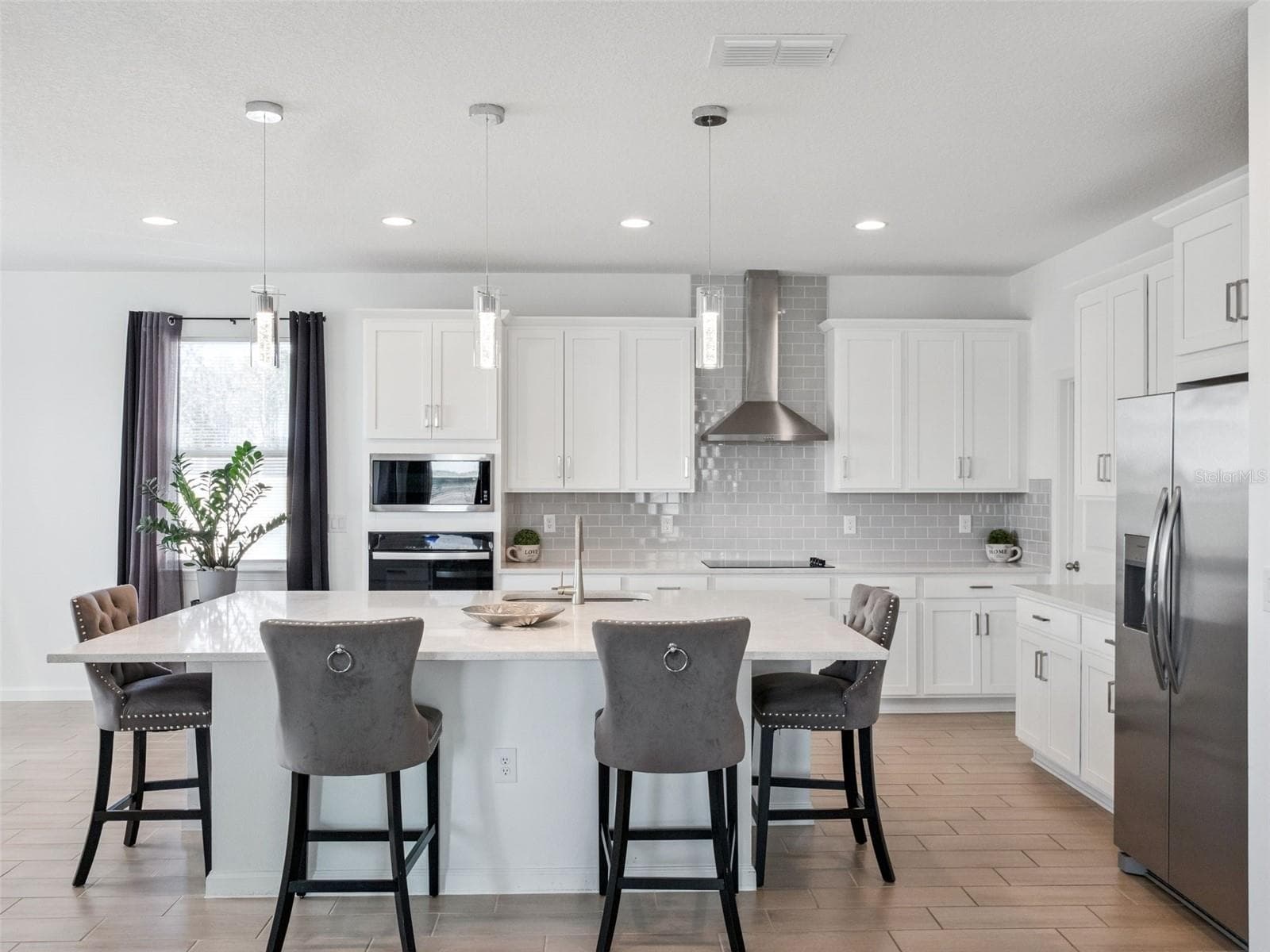 kitchen - 591 VIA BELLA CT, HOWEY IN THE HILLS