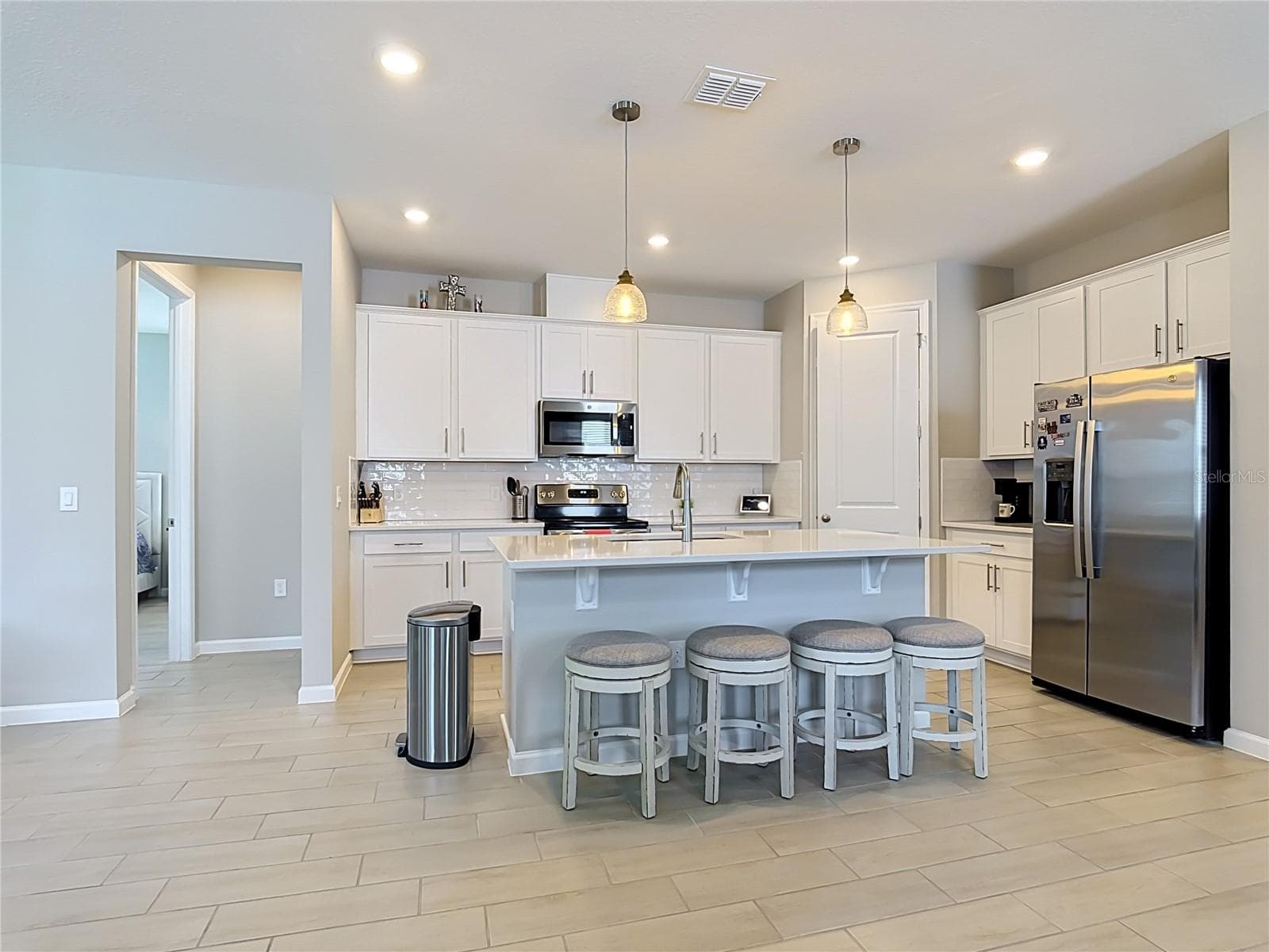 Single Family Residence at 1525 ERIN BREEZE LN, KISSIMMEE, photo 12 of 57